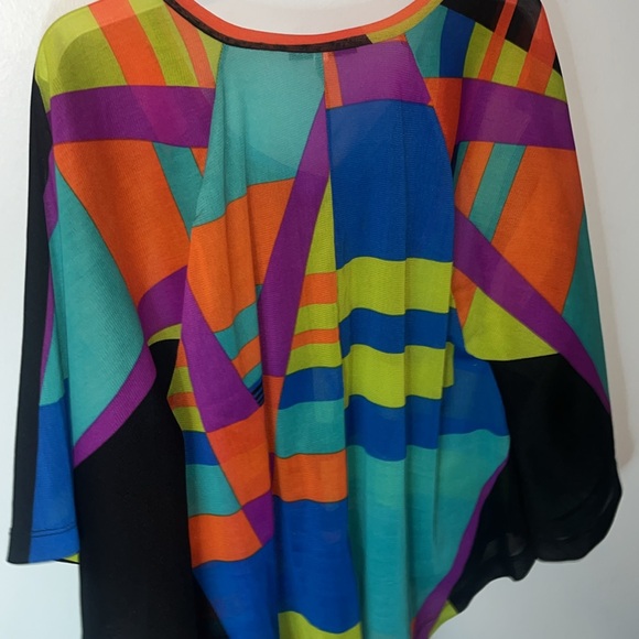Annalee + Hope Poncho Cape Size Medium Batwing Sleeves Abstract Color Block - Picture 5 of 7